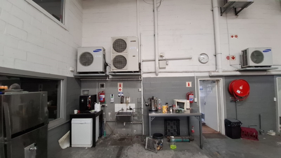 To Let commercial Property for Rent in Brackenfell Industrial Western Cape